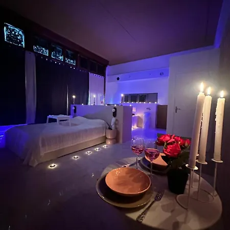 Pink Privee Avec Jacuzzi Privatif Tourcoing